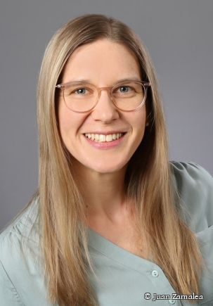 Portraitfoto Nadine Bradel