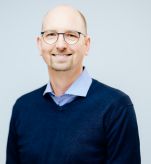 Dr. Stefan Klug